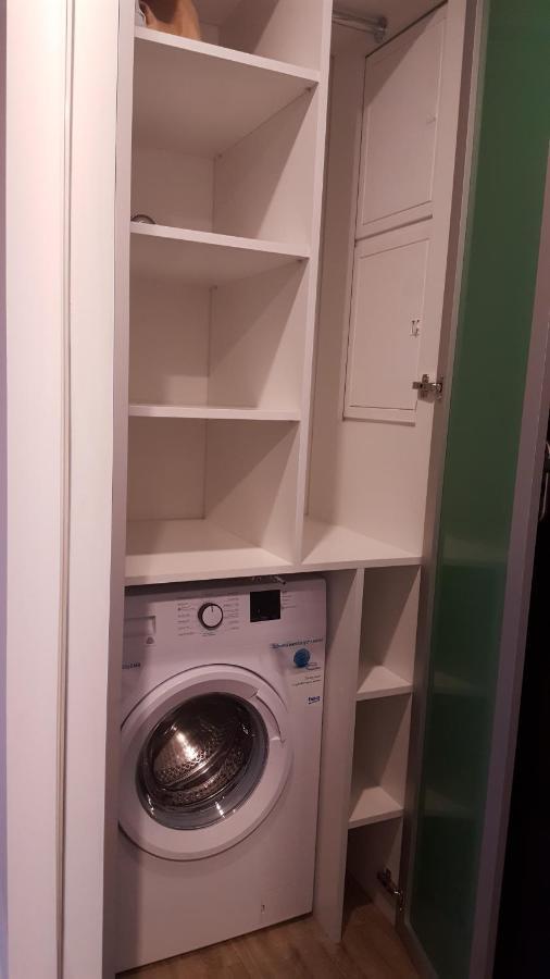 קטוביץ Apartament Wsrod 1000Cy Swiatel - Z Parkingiem W Hali Garazowej- Duzy Balkon Z Lezakami - Piekny Widok Noca Na Panorame Tysiaclecia מראה חיצוני תמונה