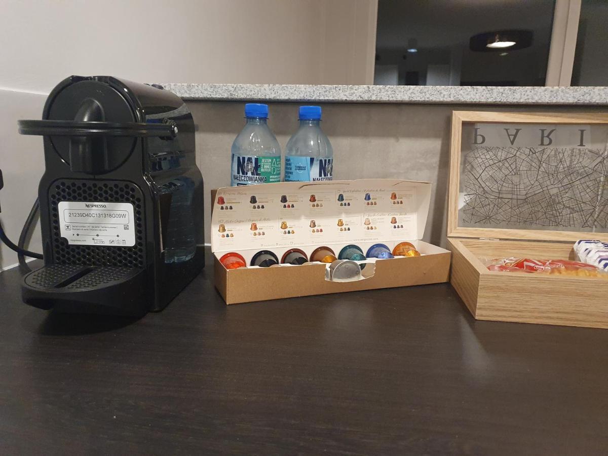 קטוביץ Apartament Wsrod 1000Cy Swiatel - Z Parkingiem W Hali Garazowej- Duzy Balkon Z Lezakami - Piekny Widok Noca Na Panorame Tysiaclecia מראה חיצוני תמונה