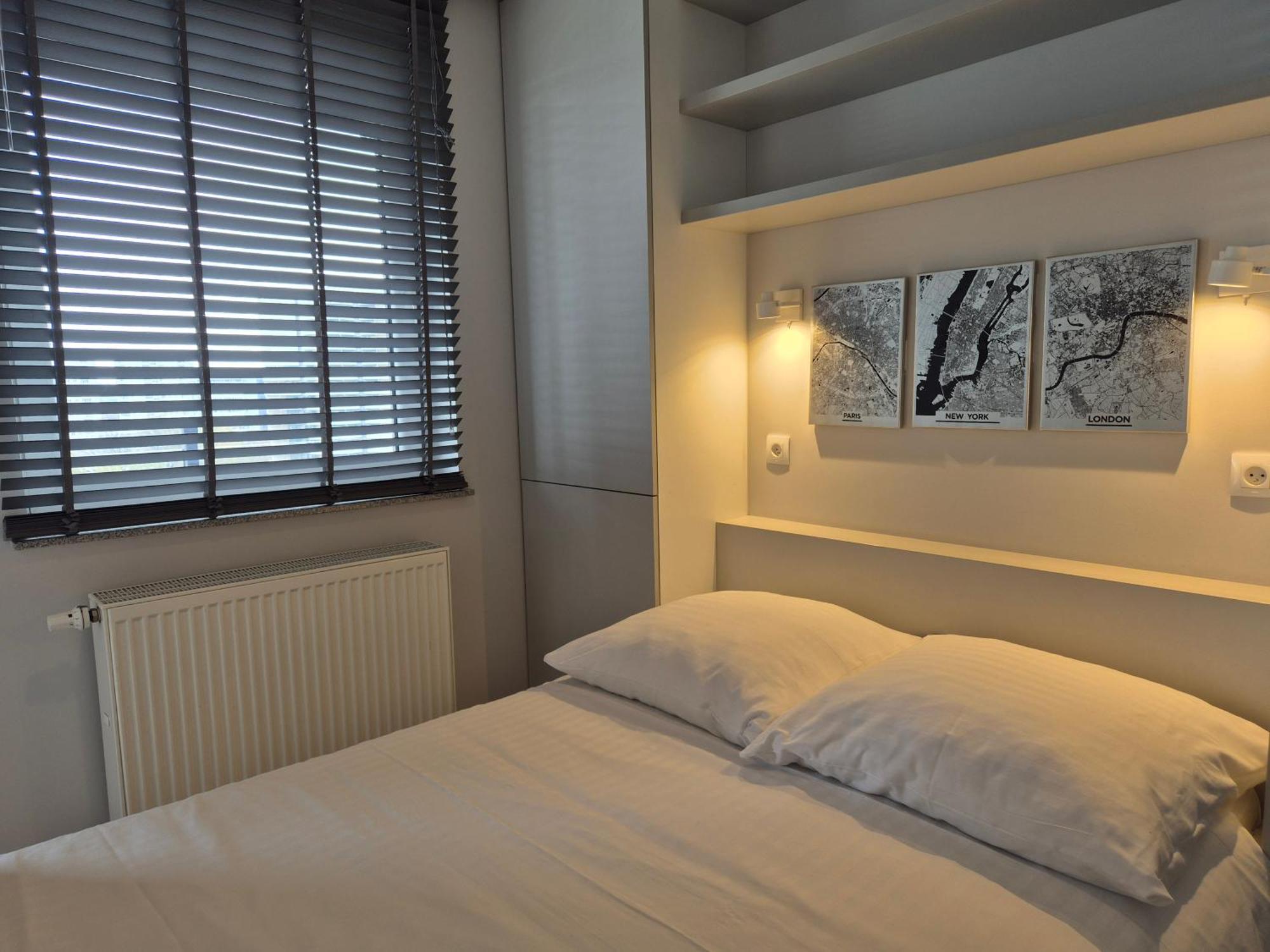 קטוביץ Apartament Wsrod 1000Cy Swiatel - Z Parkingiem W Hali Garazowej- Duzy Balkon Z Lezakami - Piekny Widok Noca Na Panorame Tysiaclecia מראה חיצוני תמונה