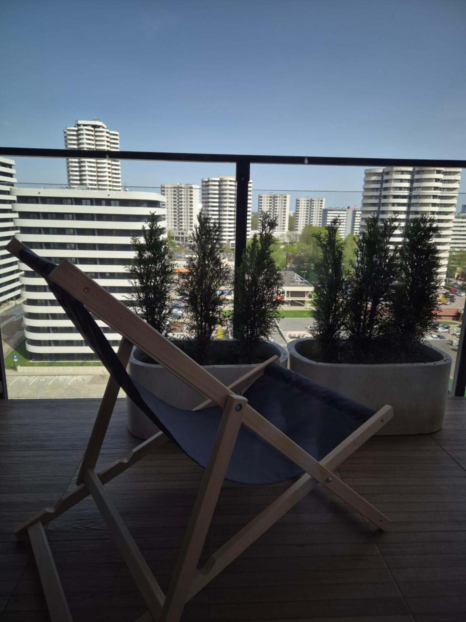 קטוביץ Apartament Wsrod 1000Cy Swiatel - Z Parkingiem W Hali Garazowej- Duzy Balkon Z Lezakami - Piekny Widok Noca Na Panorame Tysiaclecia מראה חיצוני תמונה